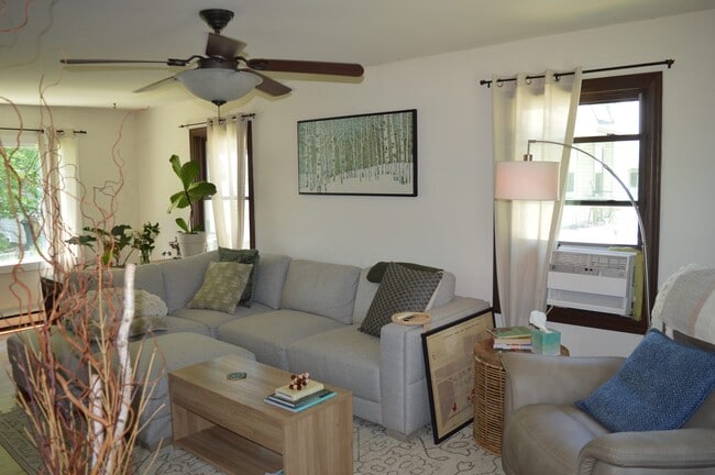 Photo - 1606 Sheridan Dr