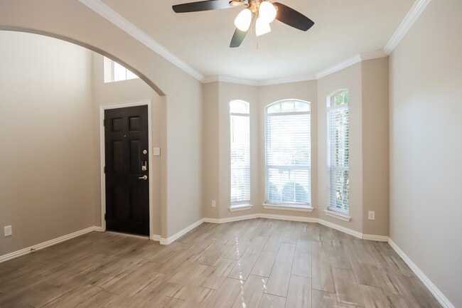 Photo - 28923 Hidden Lake W