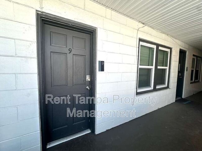 Photo - 14 21st St N