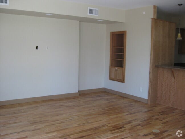 Building Photo - INE316 Unit A Rental