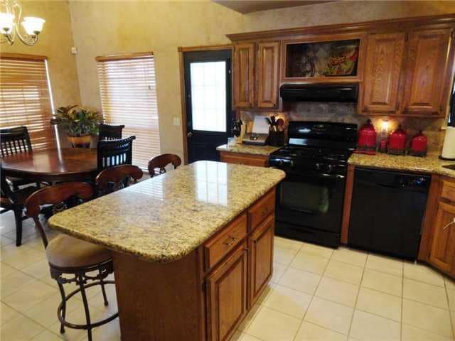Photo - 1112 SW 132nd Pl