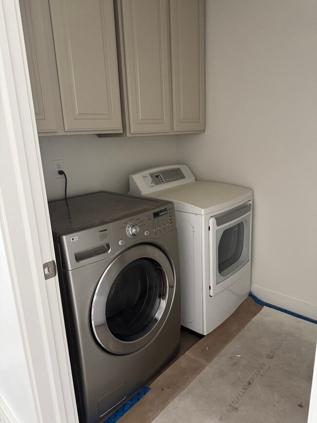 Photo - 1075 W 530 N