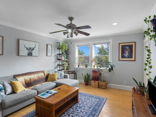 Photo - 1219 Holbrook Terrace NE Unit Apt #4