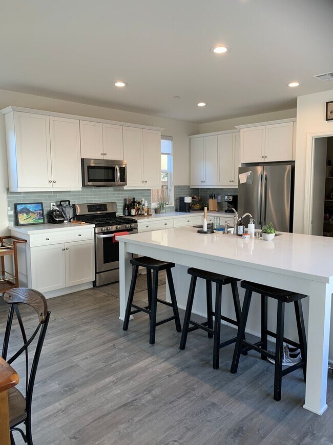 Photo - Beautiful 4 BD / 3 BA Home in Righetti Ranch