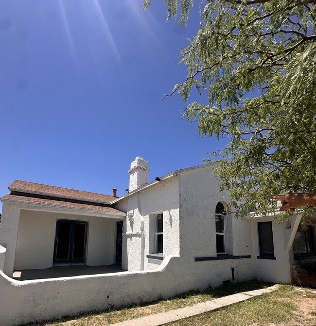 Photo - Delightful and Cozy 3bdrm 1bath Home For Rent in S Tucson!