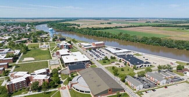 Building Photo - Wabash Riverfront Flats Rental