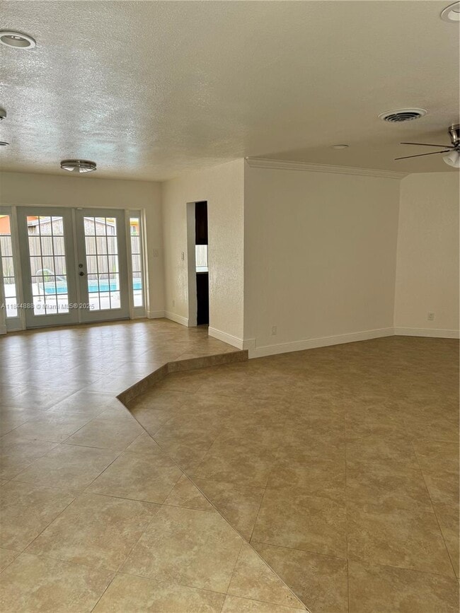 Photo - 4440 NW 43rd St