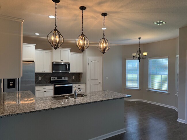 Photo - 50 Huntington Dr