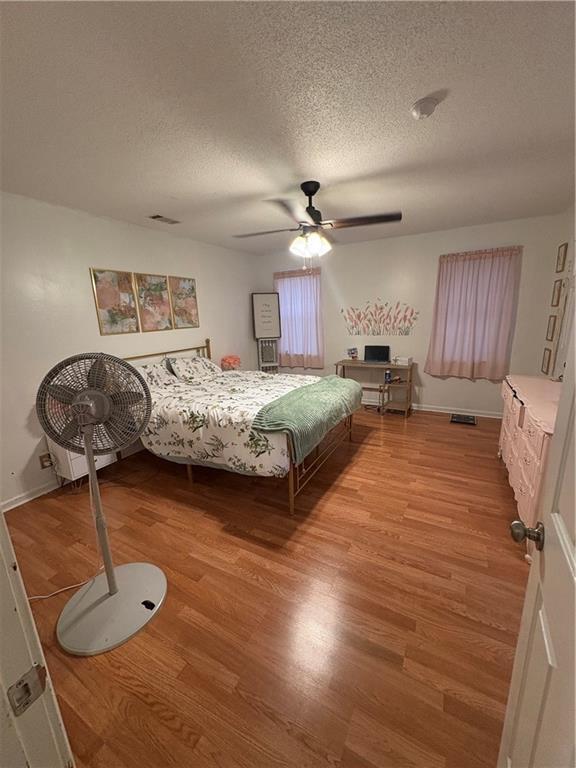Photo - 122 Chatford Cir House