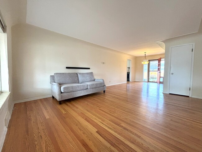 Photo - 1144 S Jackson St