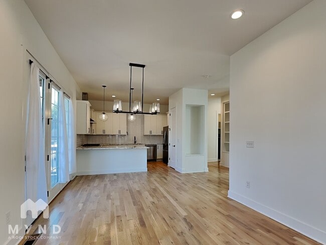 Photo - 131 Fain St