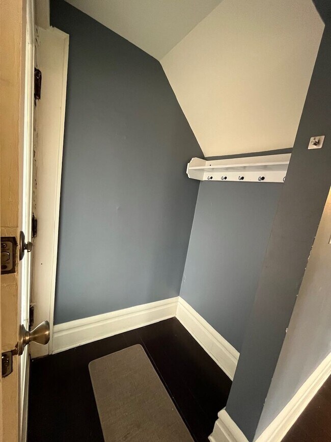 Photo - 991-993 Bryden Road Unidad 991