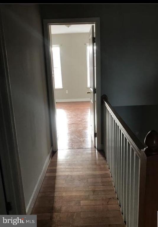 Photo - 437 N Montford Ave