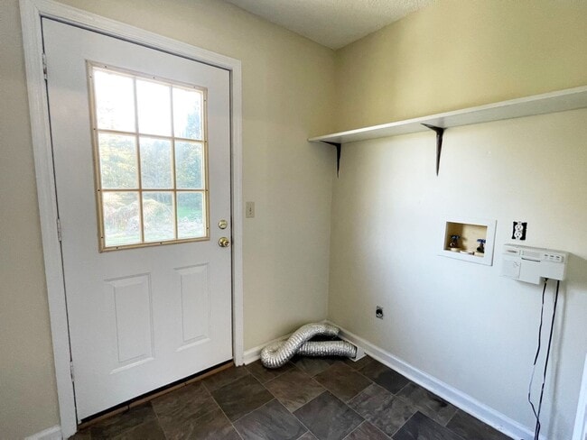 Photo - Cute Duplex in Cochran, GA