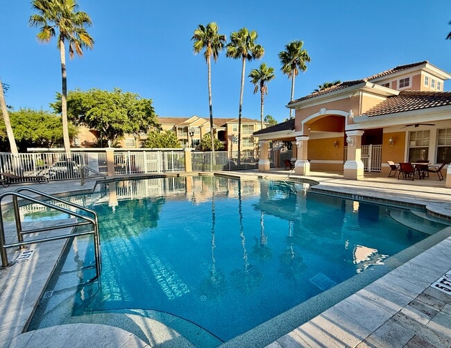 Photo - 13572 Turtle Marsh Loop Unidad 212