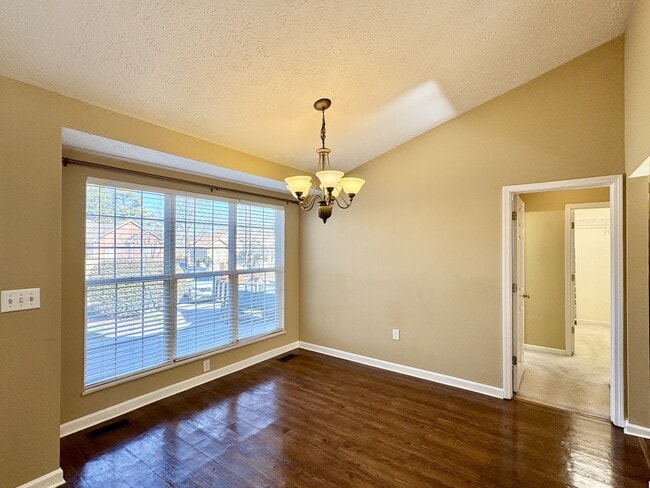 Photo - 174 Depew Dr