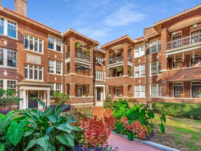 Photo - 198 Ponce De Leon Ave NE Unit D7