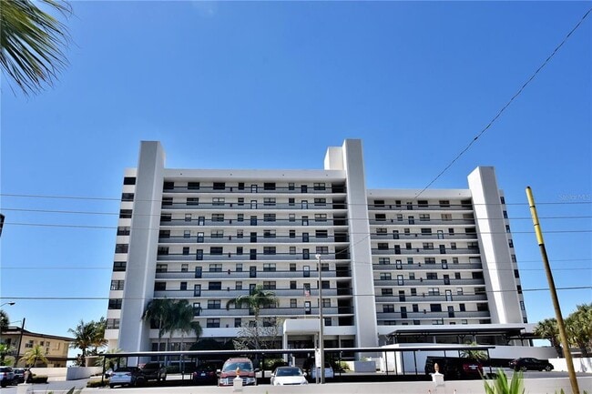 Photo - 15462 Gulf Blvd Unidad 704