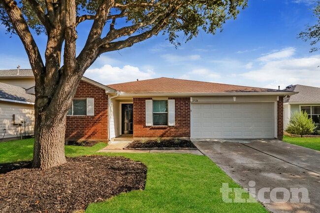 Building Photo - 2926 Umiak Dr