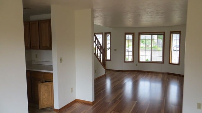 Photo - Spacious 4 Bedroom Home in North Corvallis Cul-de-Sac