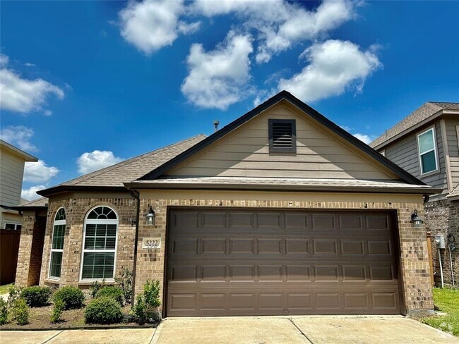 Building Photo - 5222 Windy Plantation Dr Rental