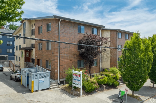 Alder Apartments