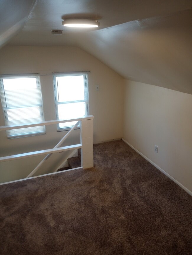 Photo - 58 Nestor St. Unit E