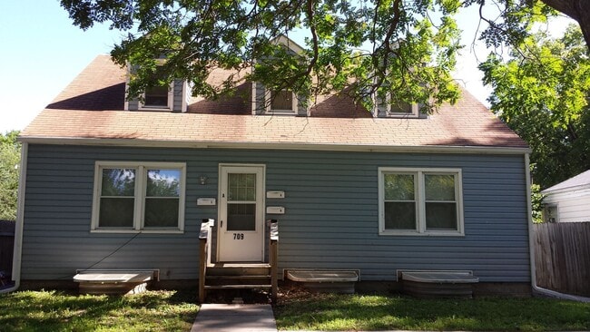 Photo - 709 Bluemont Ave Unidad C