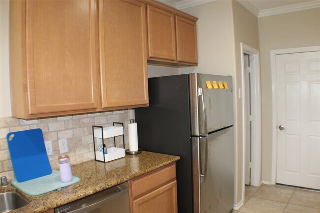 Building Photo - 6431 Densberry Ln Rental