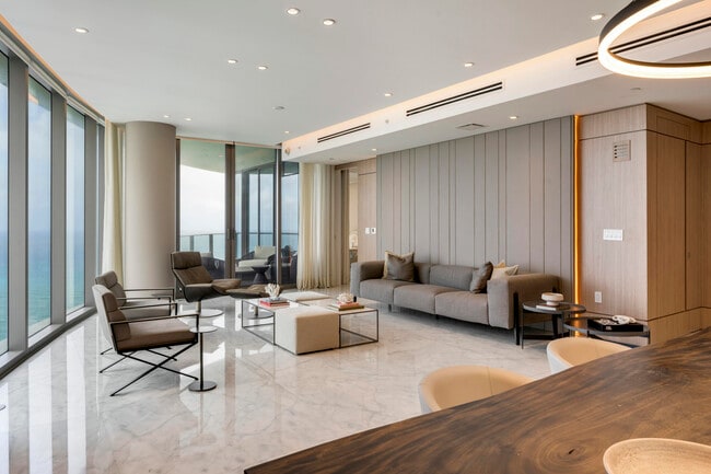 Photo - 15701 Collins Ave