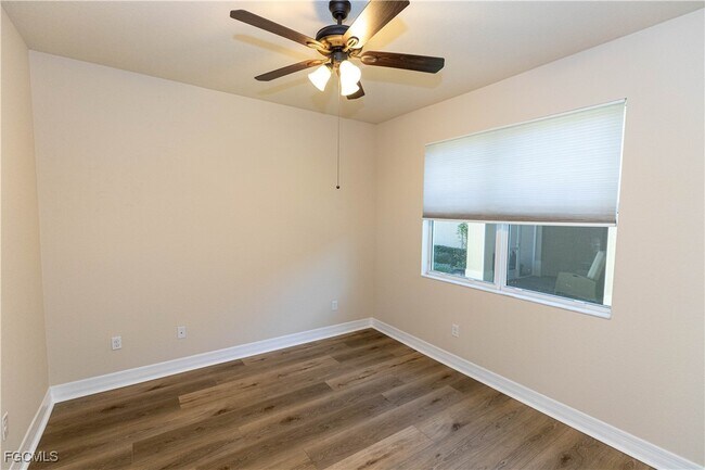 Photo - 11091 Sparkleberry Dr