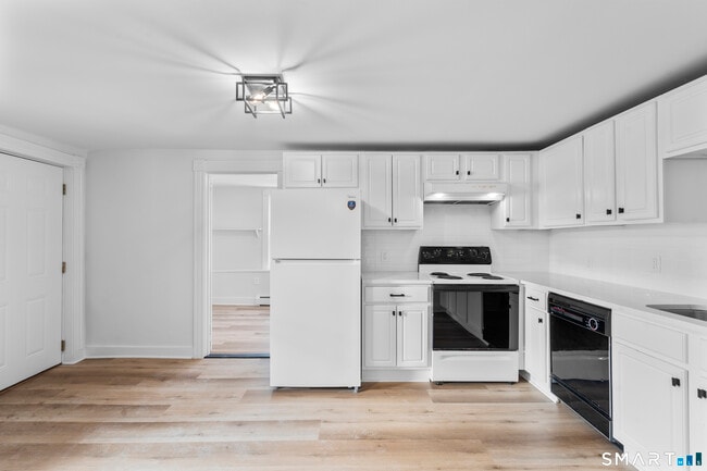 Photo - 30 Anthony St Unidad I