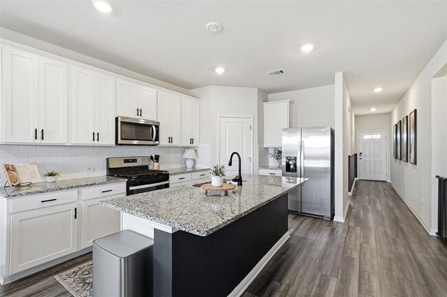 Photo - 111 Granite Dome Dr