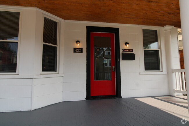 Building Photo - 432 Southview Ave Rental