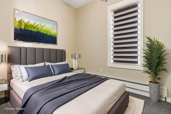 Photo - 470 Mallory Ave