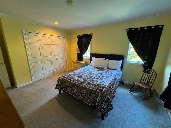 Photo - Room For Rent - Whatcom County Countryside Unit 2