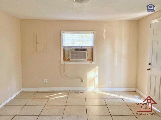 4816 Tomahawk Trail Unit B