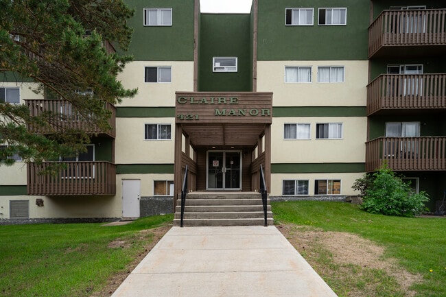 Building Photo - Claire Manor