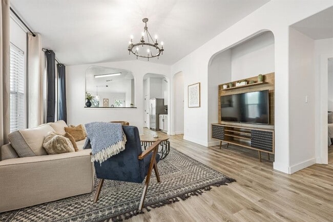 Photo - 3309 Wickham Ln