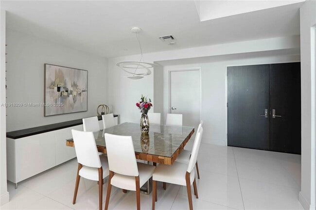 Photo - 900 Biscayne Blvd Unit 2508