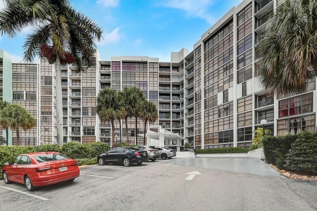 Photo - 400 Leslie Dr Unit 807