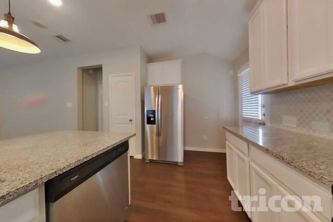 Photo - 6918 Scarlet Sagebrush St