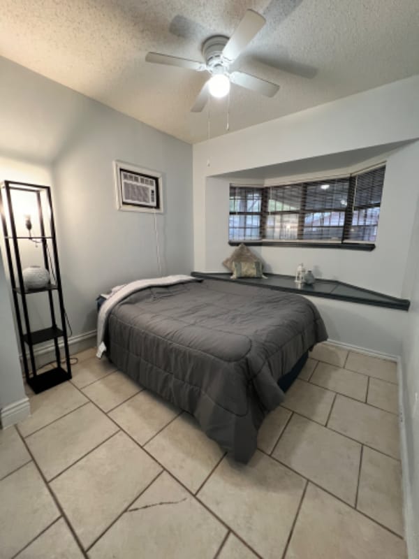 Photo - 7418 Meadow Cliff St Unit B