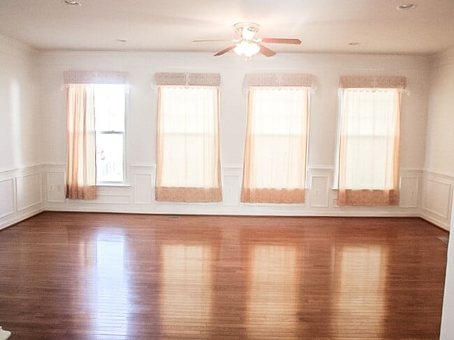 Photo - Beautiful 3 Bed 3.5 Bath Interior Townhome...
