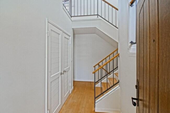 Photo - 333 11th St Apartamento Unidad 333 11th Street