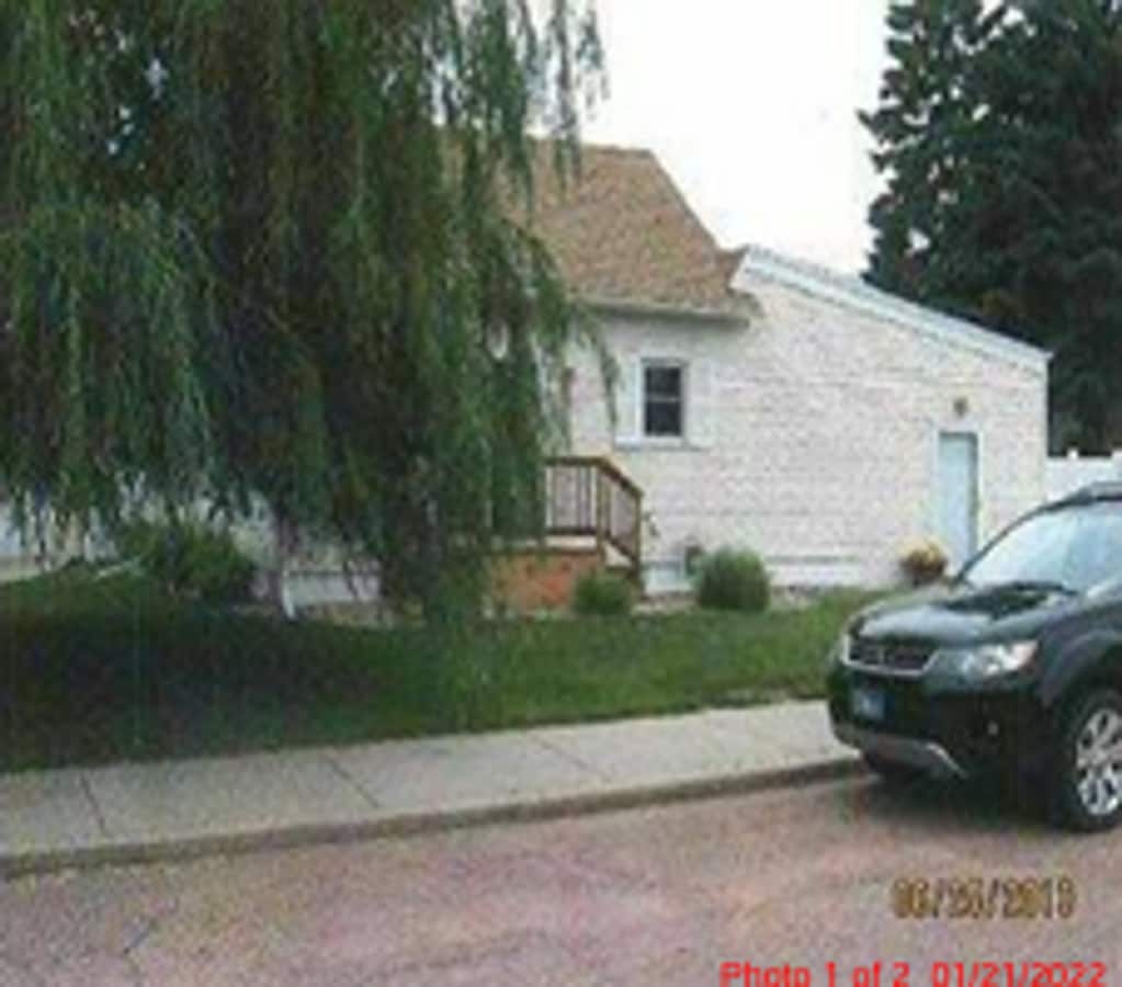 Photo - 815 McCabe St