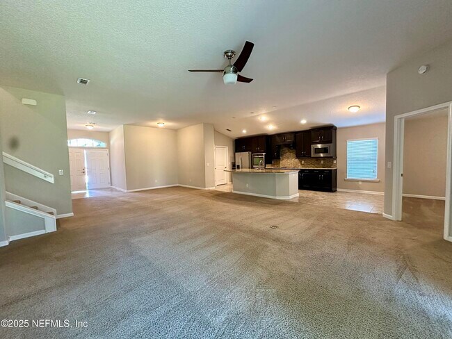 Photo - 159 Woodcross Dr