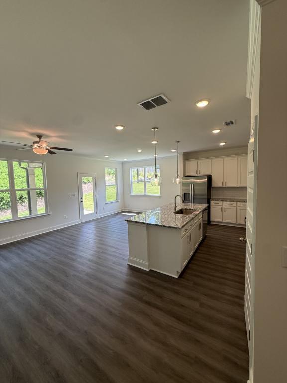 5669 Overview Dr