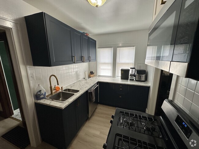 Building Photo - 3839 24th Ave S Unit 3839 24th Ave S Rental