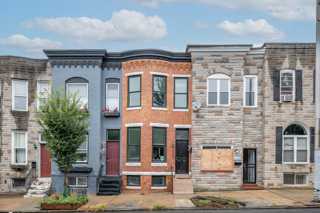 Photo - 3232 E Baltimore St Townhome